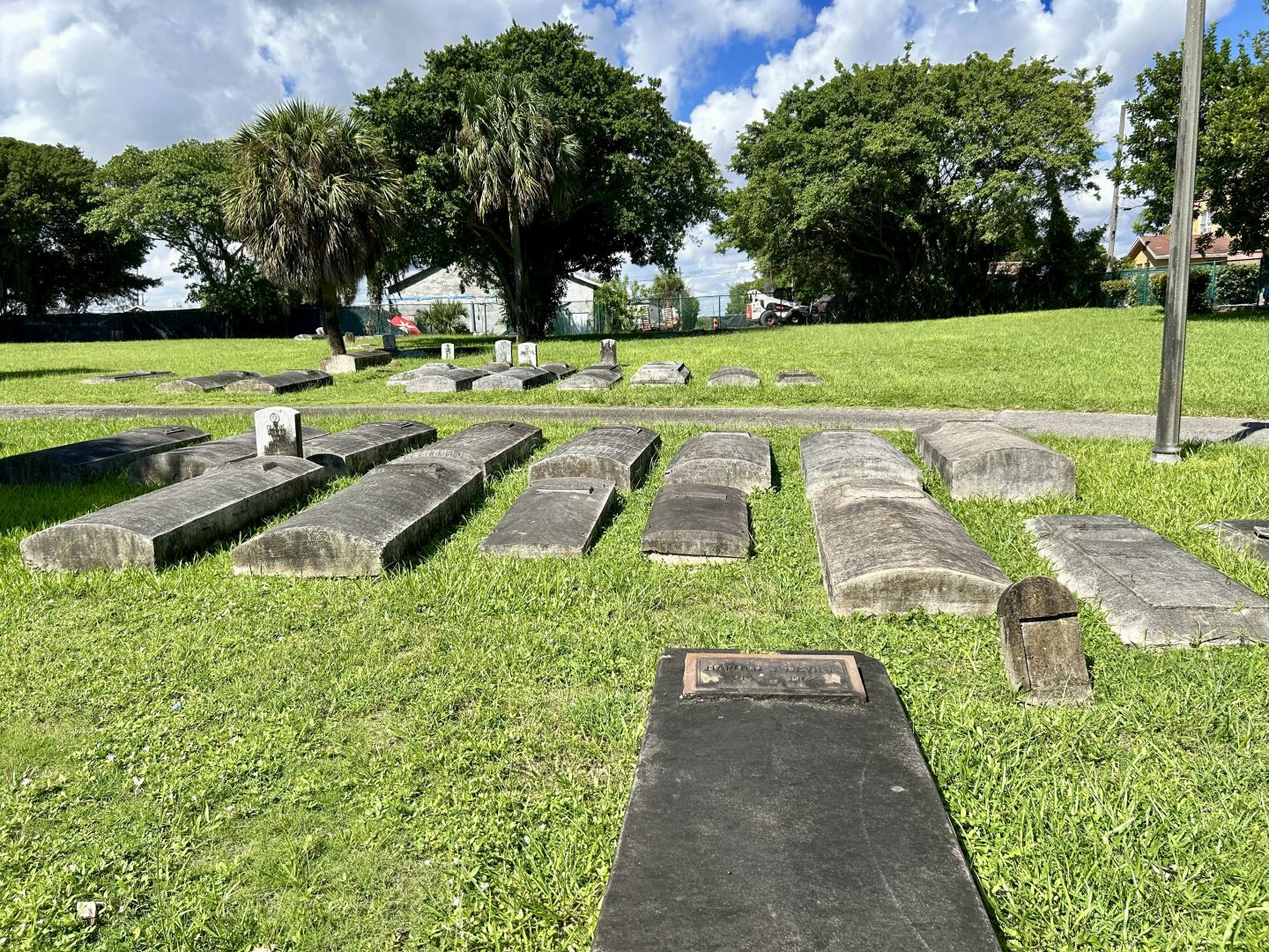 Finding out who is buried at West Palm's Black, segregation-era